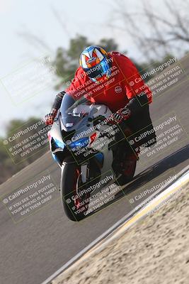 media/Nov-02-2025-Lets Ride (Sun) [[f7a3caa734]]/C Group/1140am (Turn 2 Inside)/